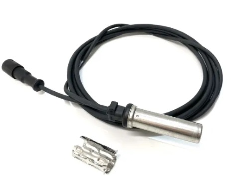 INDUCTIVE SENSOR WITH SOCKET